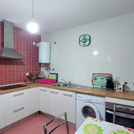4 Bedroom Awesome In * Chipiona