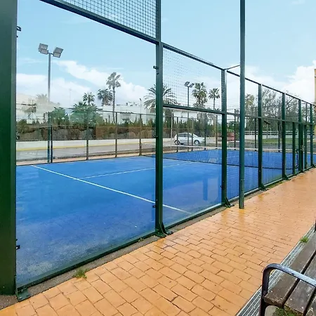 Apartment 4 Bedroom Awesome In Chipiona